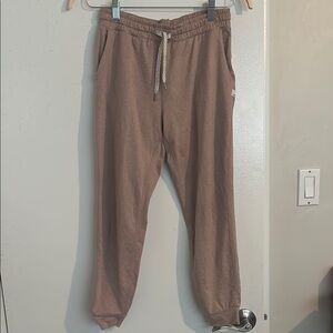 Vuori Performance Joggers